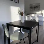 Studio7 Vorderelsenwang