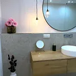 아파트 Studio7