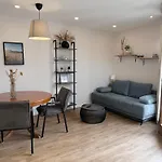 Studio7 * Vorderelsenwang