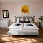 Studio7 Apartment Vorderelsenwang