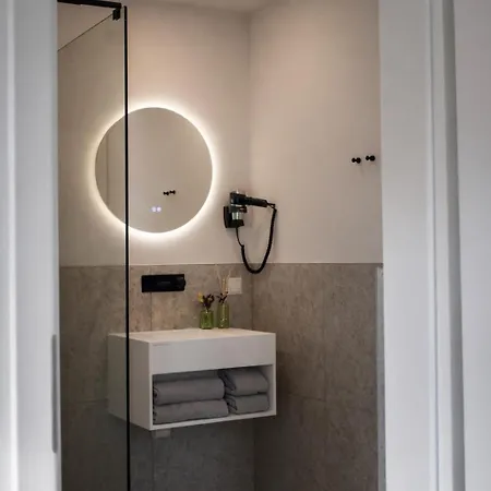 Studio7 アパート *