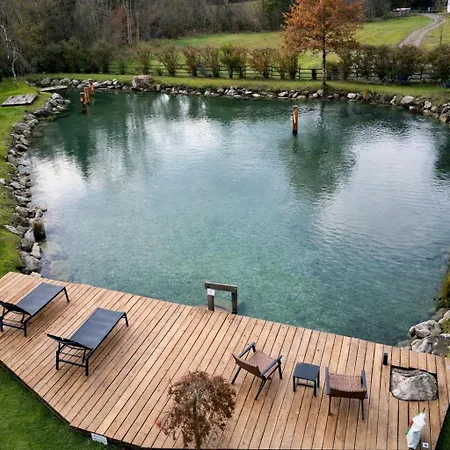 Studio7 アパート *